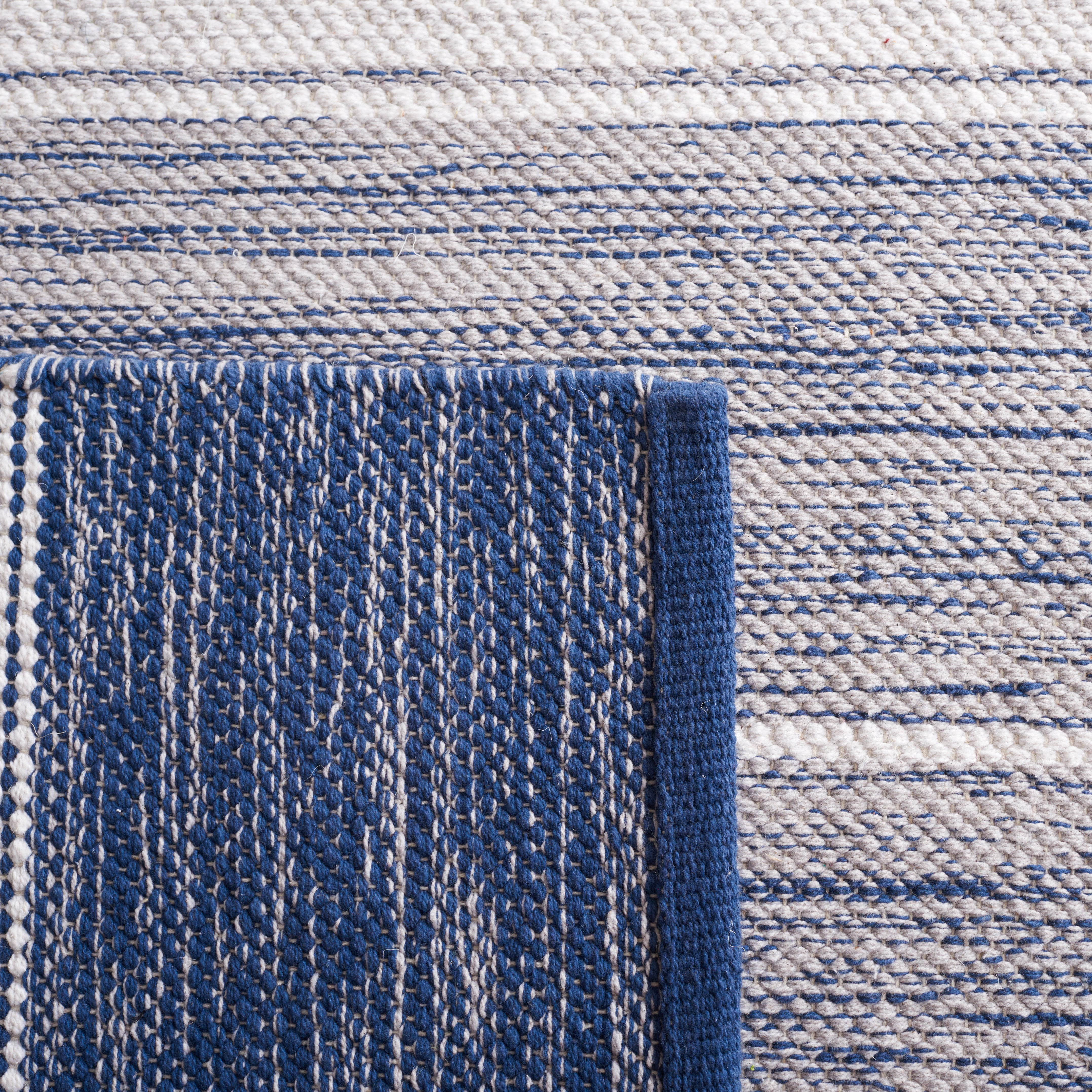 SAFAVIEH Striped Kilim Amina Striped Cotton Area Rug, Grey/Blue, 5' x 8'