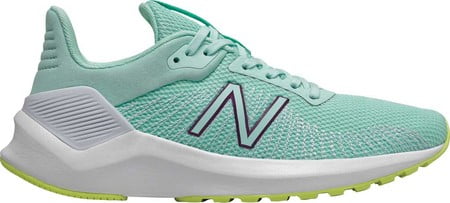 new balance women's ventr sneakers