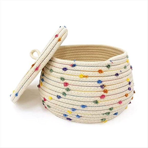 Small Rope Basket with Lid,Small Round Woven Storage Basket with Lid for Organizing, Small Decorative Toy Basket,1 * Put on a basket