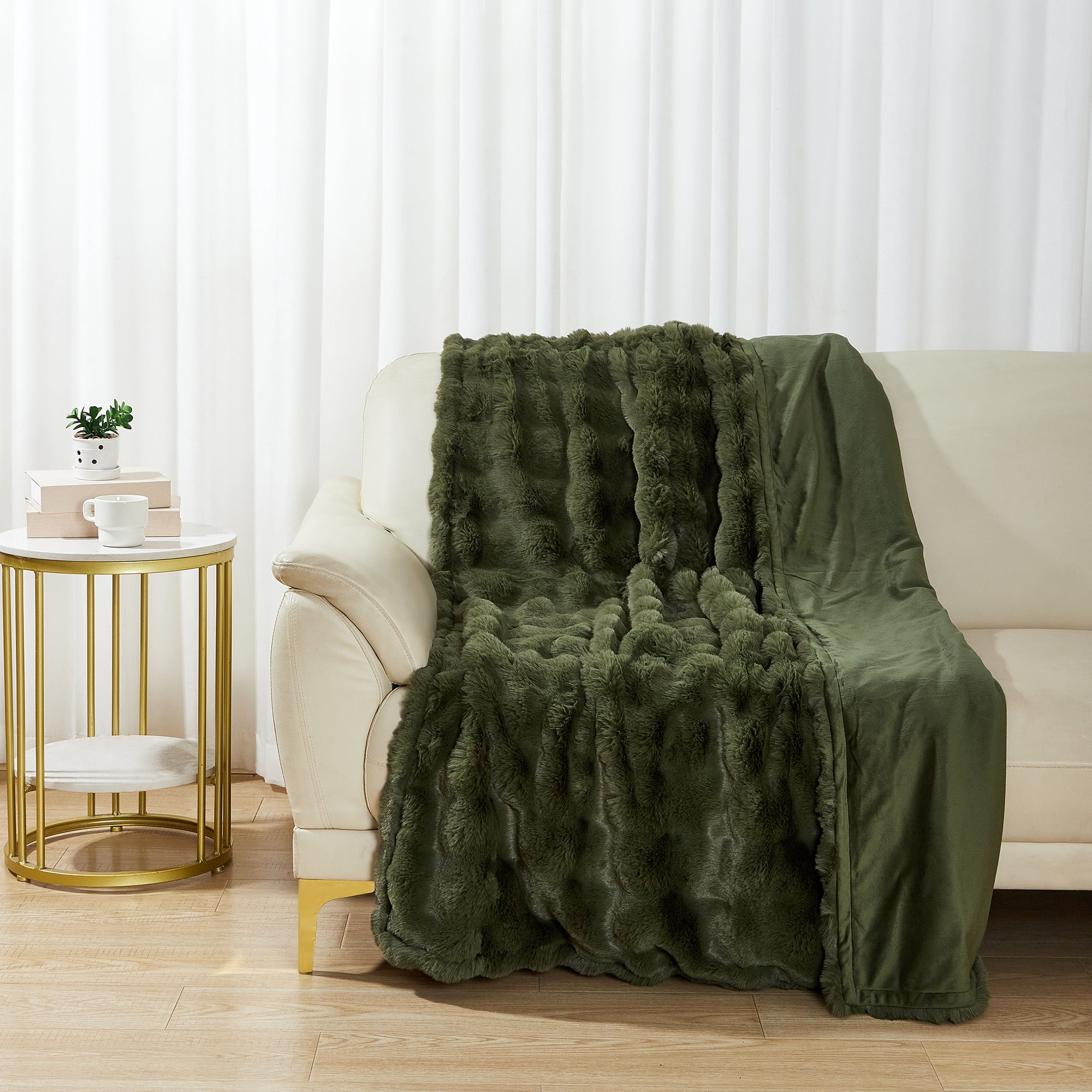 Better Homes & Gardens Green Bubble Faux Fur Ultra Soft Luxury Oversized Throw Blanket 50" x 72", Sea Turtle
