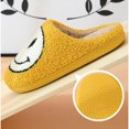 thumbnail image 4 of Pantuflas de felpa con cara sonriente cómodas y cálidas para el hogar, pantuflas de felpa con espuma viscoelástica, pantuflas acolchadas para el hogar, talla 2, color blanco, 4 of 4