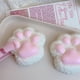 thumbnail image 5 of Juguete Paw Fidget XL 5 pulgadas | Alivio del estrés Jelly Squeeze Paw | Juguete sensorial suave TPR para aliviar la ansiedad | Colorida bola de descompresión de mano | Juguete de bolsillo de viaje, 5 of 6