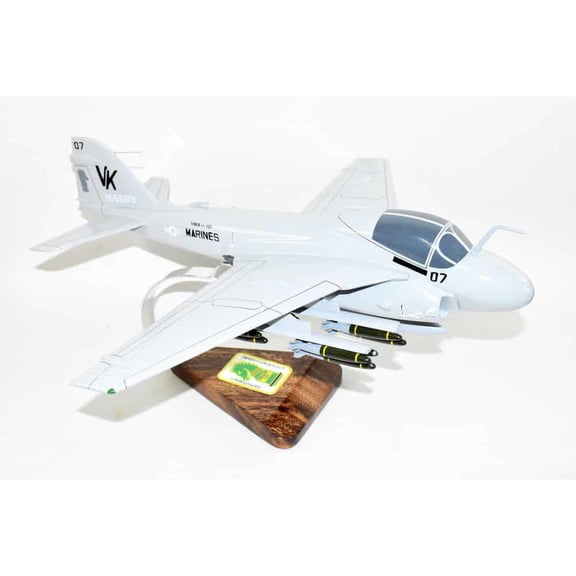 VMA(AW) 121 Green Knights A-6 (1985) Intruder Model, 1/36th Scale, Mahogany, Marines