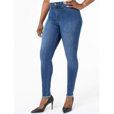 - Juniors' Ultra High Rise Curvy Fit Jeans w/ Fray Hem