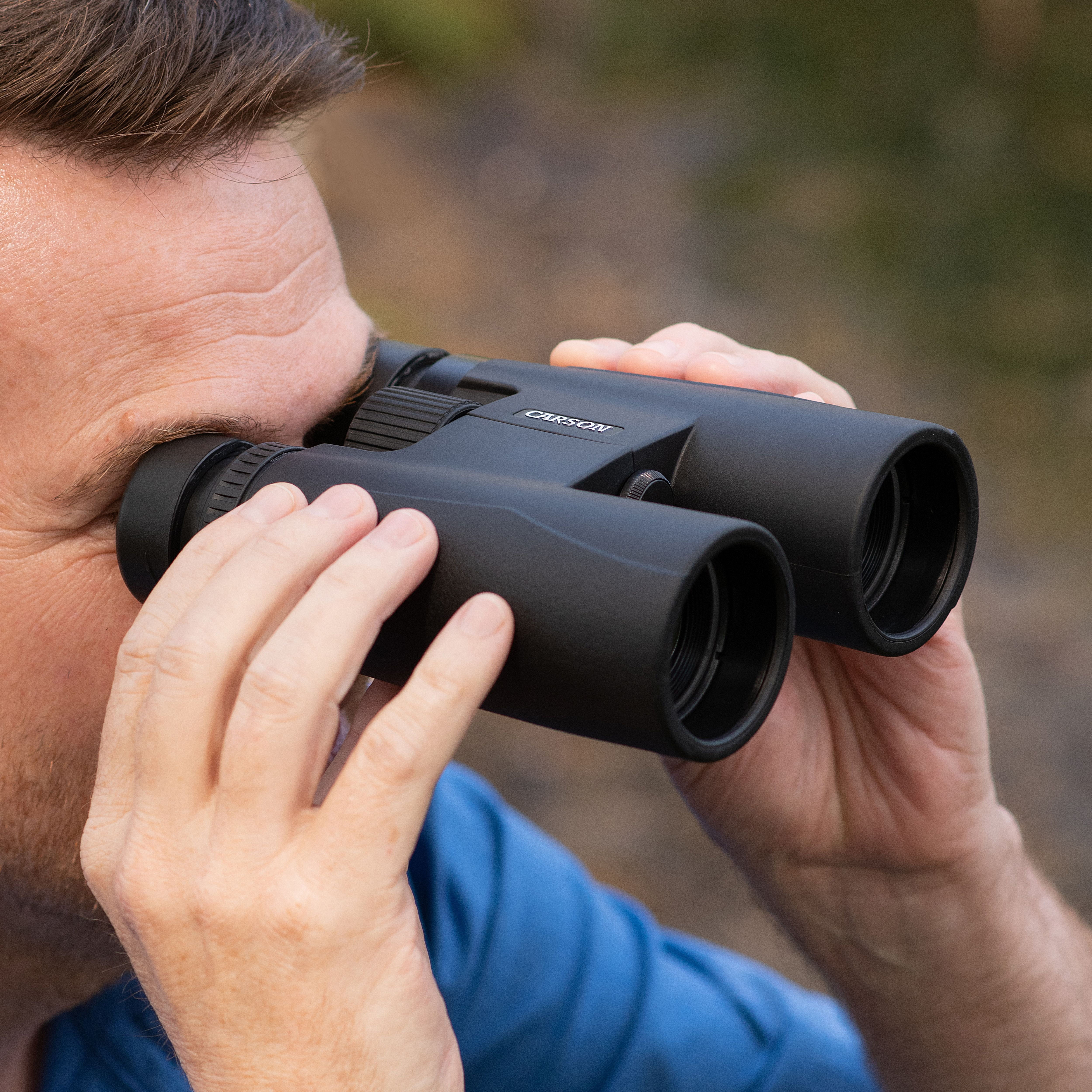 Carson Makalu 10x42mm Lightweight and Portable Full Sized Roof Prism Binoculars For Hunting, Bird Watching, Sporting Events, Sightseeing and Travel - Great for Kids and Adults, Black (MK-042)