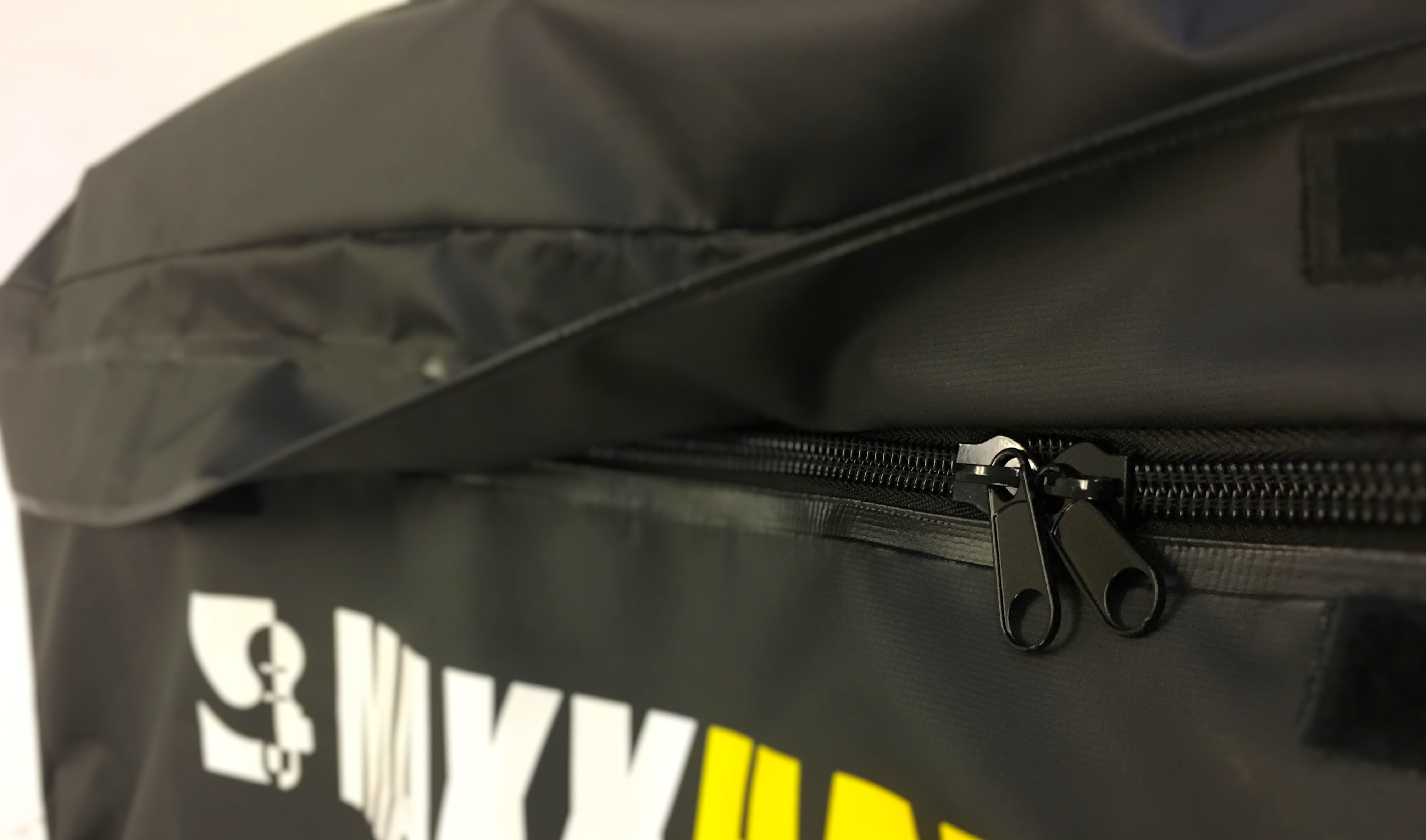 Hitch Mount Mua MaxxHaul 70209 Soft Shell Bag For Hitch Mount