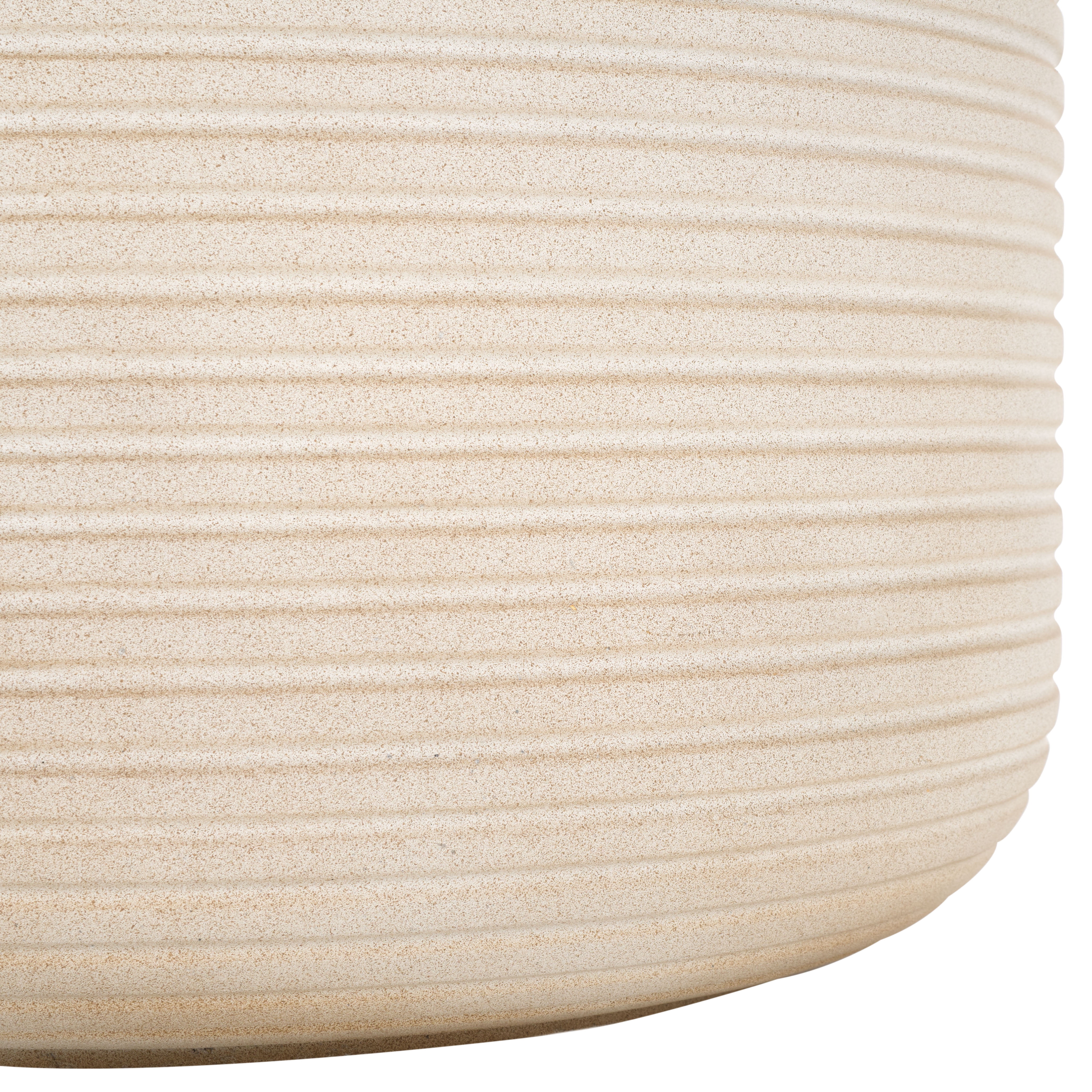 SAFAVIEH Nardo 23" x 23" x 18" Cylinder Beige Ficonstone Solid Plant Pot