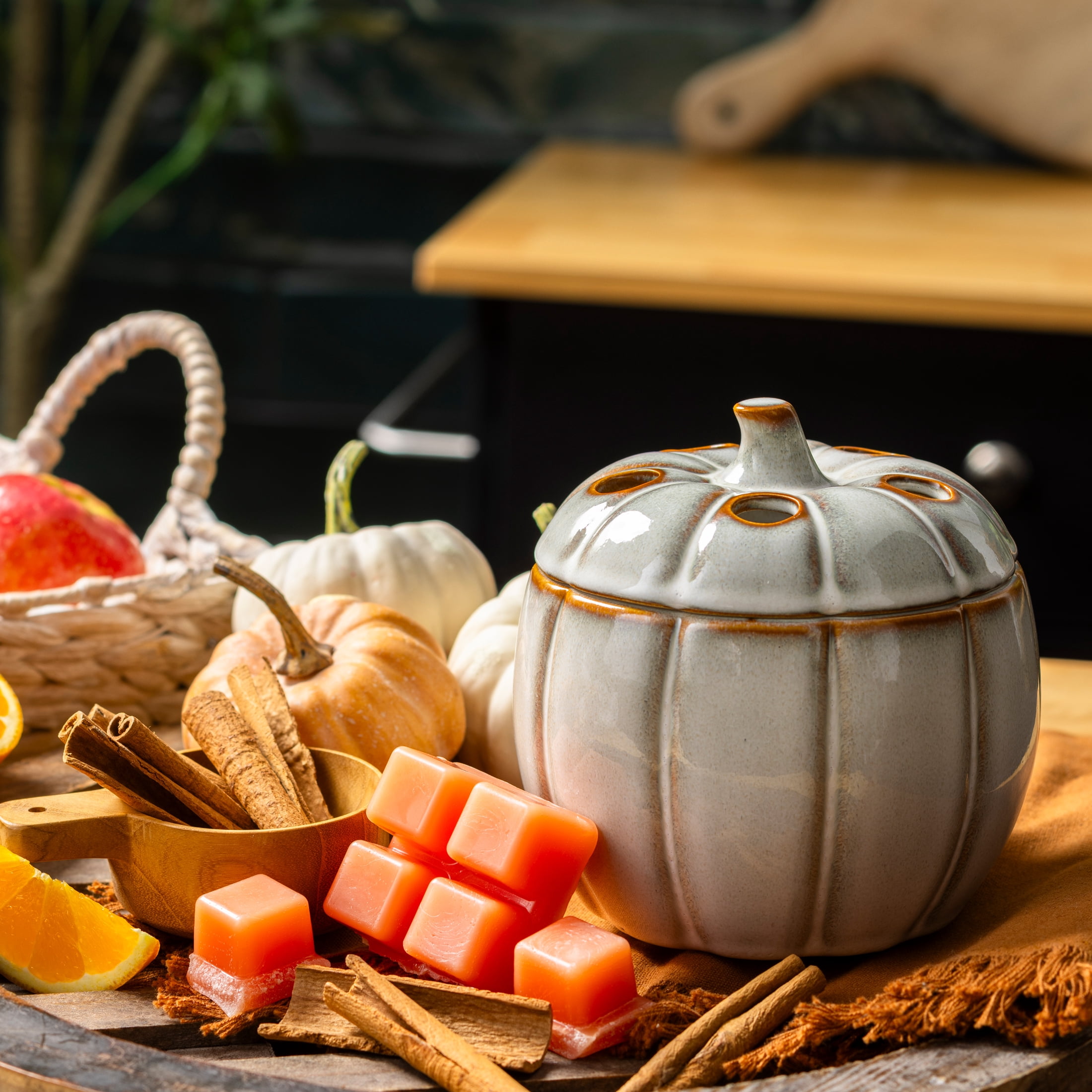 Better Homes & Gardens Reactive Glaze Pumpkin Wax Warmer + Farm Apple Pumpkin Wax Melt Starter Kit