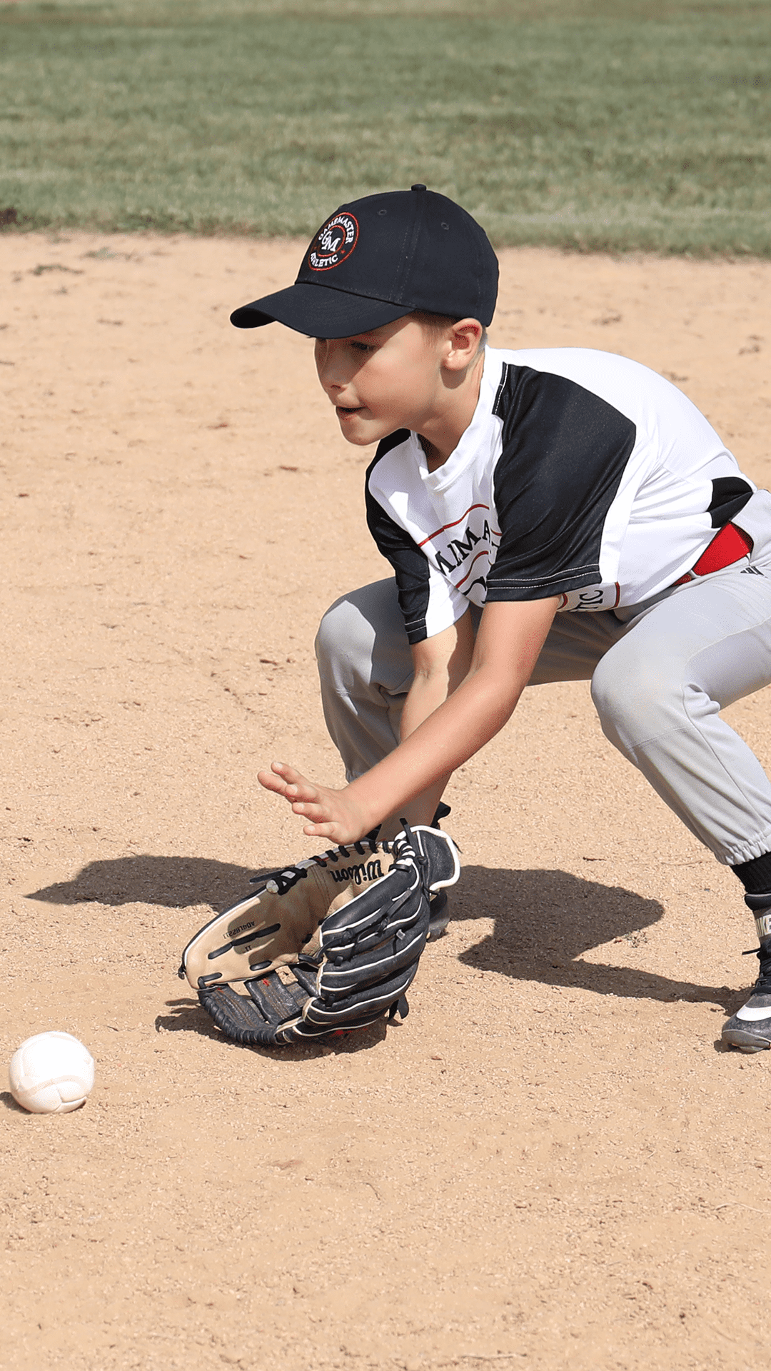 Swax Training Baseball – Single Soft Practice Ball, Regulation Size & Weight, Indoor/Outdoor Safe for Kids & Youth Players