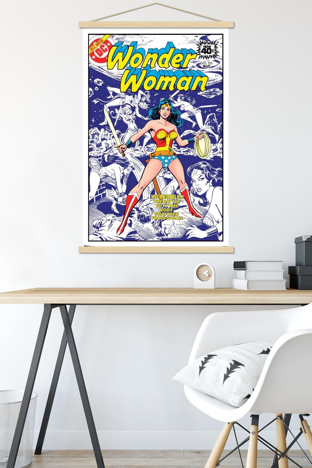 DC Comics - Wonder Woman - Cover Wall Poster with Wooden Magnetic Frame, 22.375" x 34"