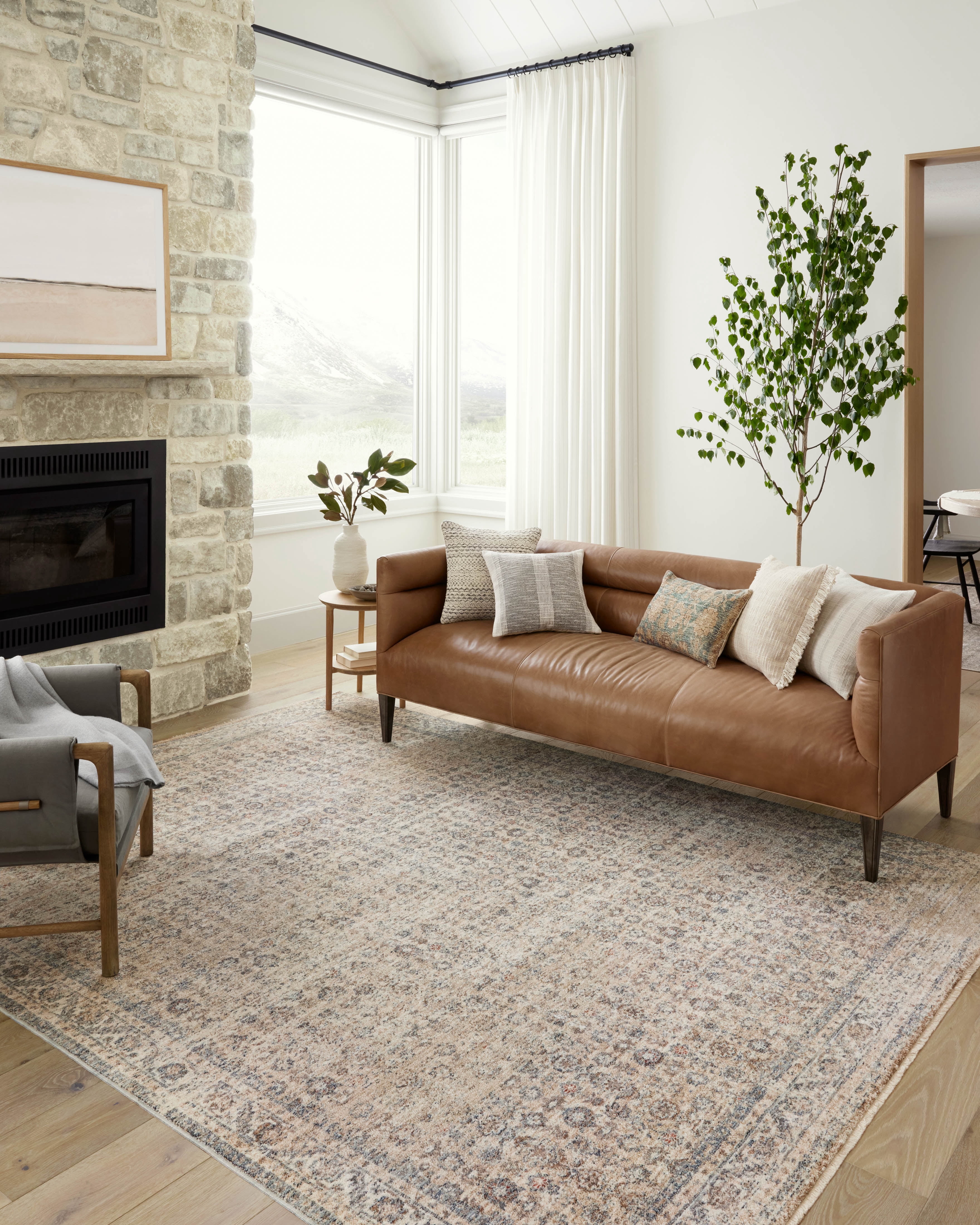 Angela Rose x Loloi Blake Beige / Denim 18" x 18" Sample Rug