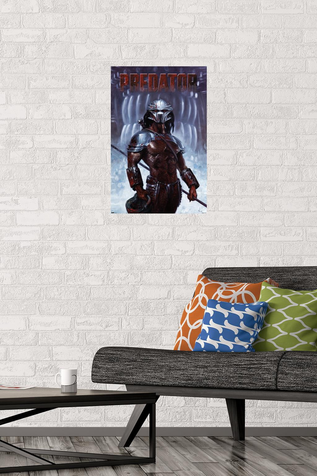 Predator - Pose Wall Poster, 14.725" x 22.375"