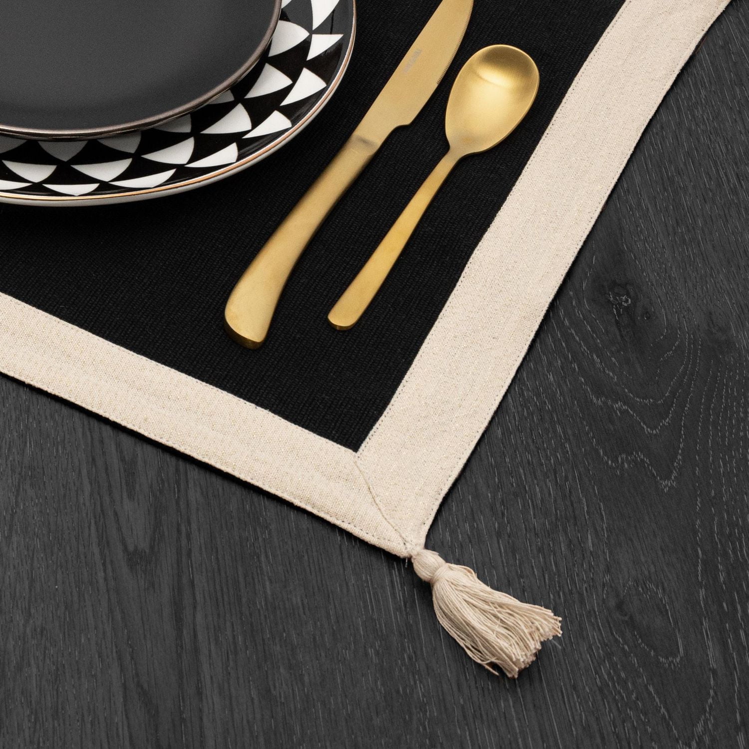 Thyme & Table Placemat, Black & Gold, Textiles