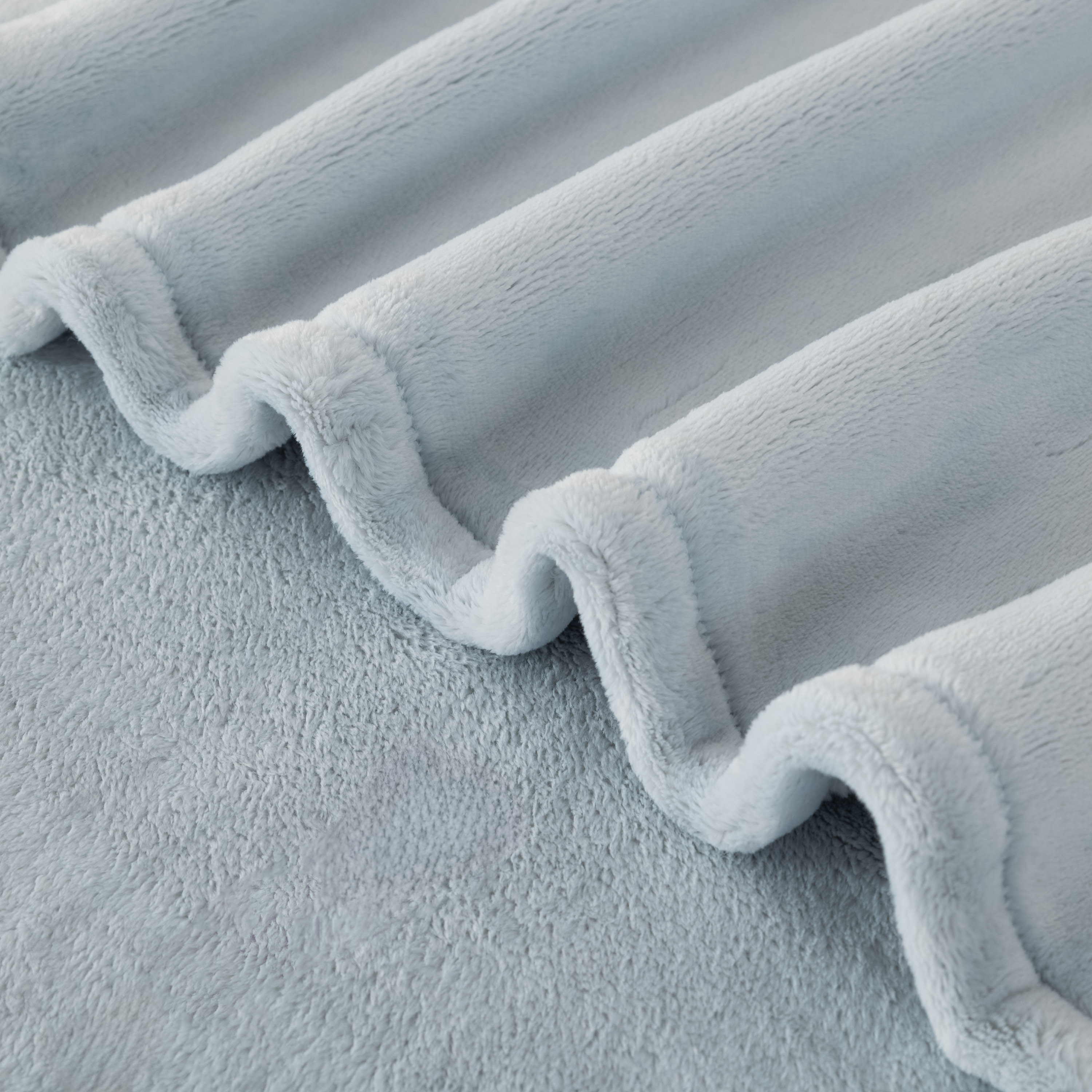Hotel Style Bed Blanket, Duck Egg, Full/Queen, 90 in x 94 in
