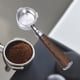 thumbnail image 2 of Portafiltro profesional sin fondo para café de 51 mm. Filtro de repuesto de 51 mm. Un negro, 2 of 8