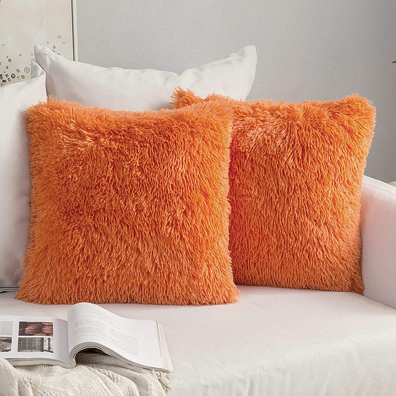 MIULEE 2er Set Kissenbezüge Künstlich Pelz Sofakissen Dekorative Dekokissen Kuschelkissen Plüschkissen Kuschelig Couchkissen Superweich Kissen Flauschig Kissenbezug für Sofa 40x40 cm Schwarz