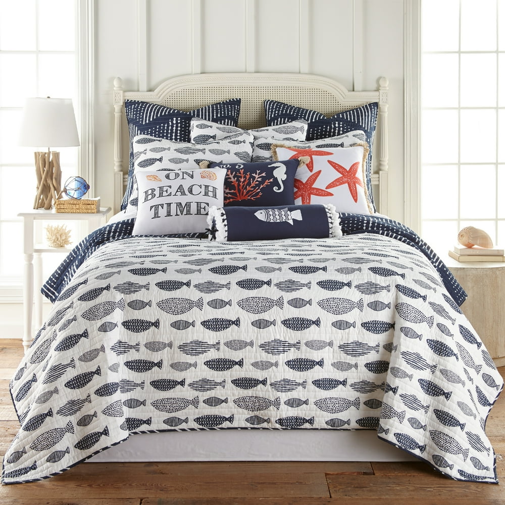 Levtex Home Bakio Quilt Set King Quilt + Two King Pillow Shams