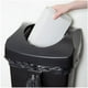 thumbnail image 2 of Tapa Abatible Cuadrada Rubbermaid Untouchable 23 gal Negra, 2 of 3