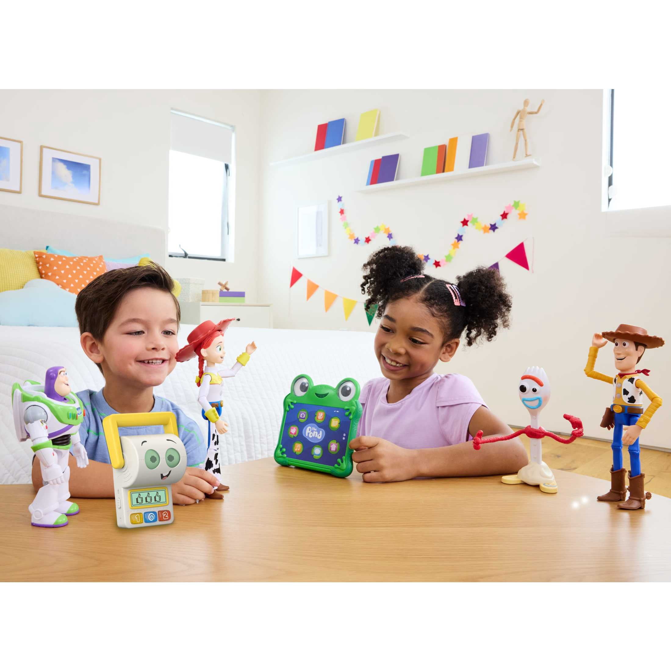 Disney and Pixar Toy Story 5 Interactables Figures 7 Inch Playscale Movie Phrases & Interact Chat