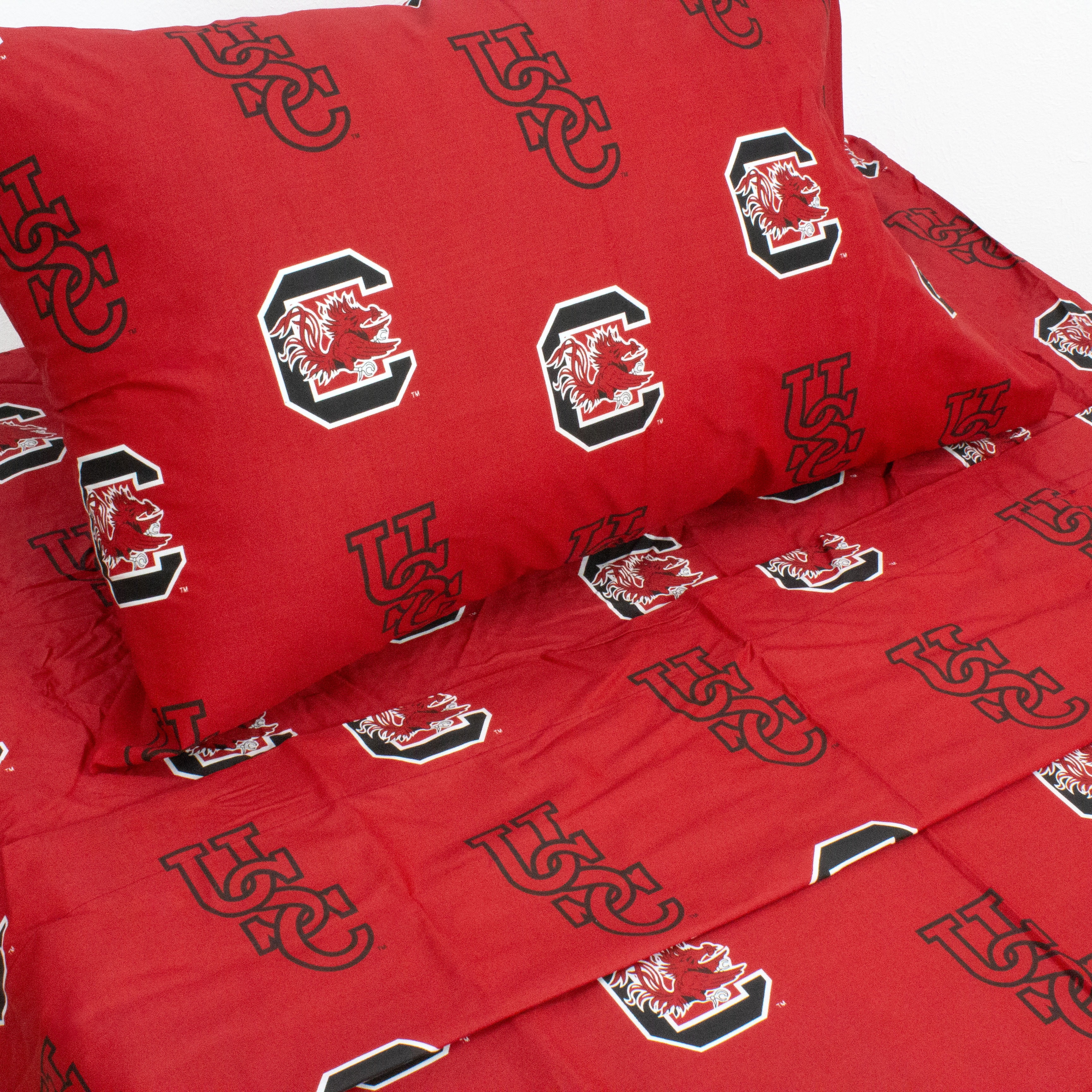 South Carolina Gamecocks 100% cotton, 4 piece sheet set - flat sheet, fitted sheet, 2 pillow cases, Queen, Team Colors