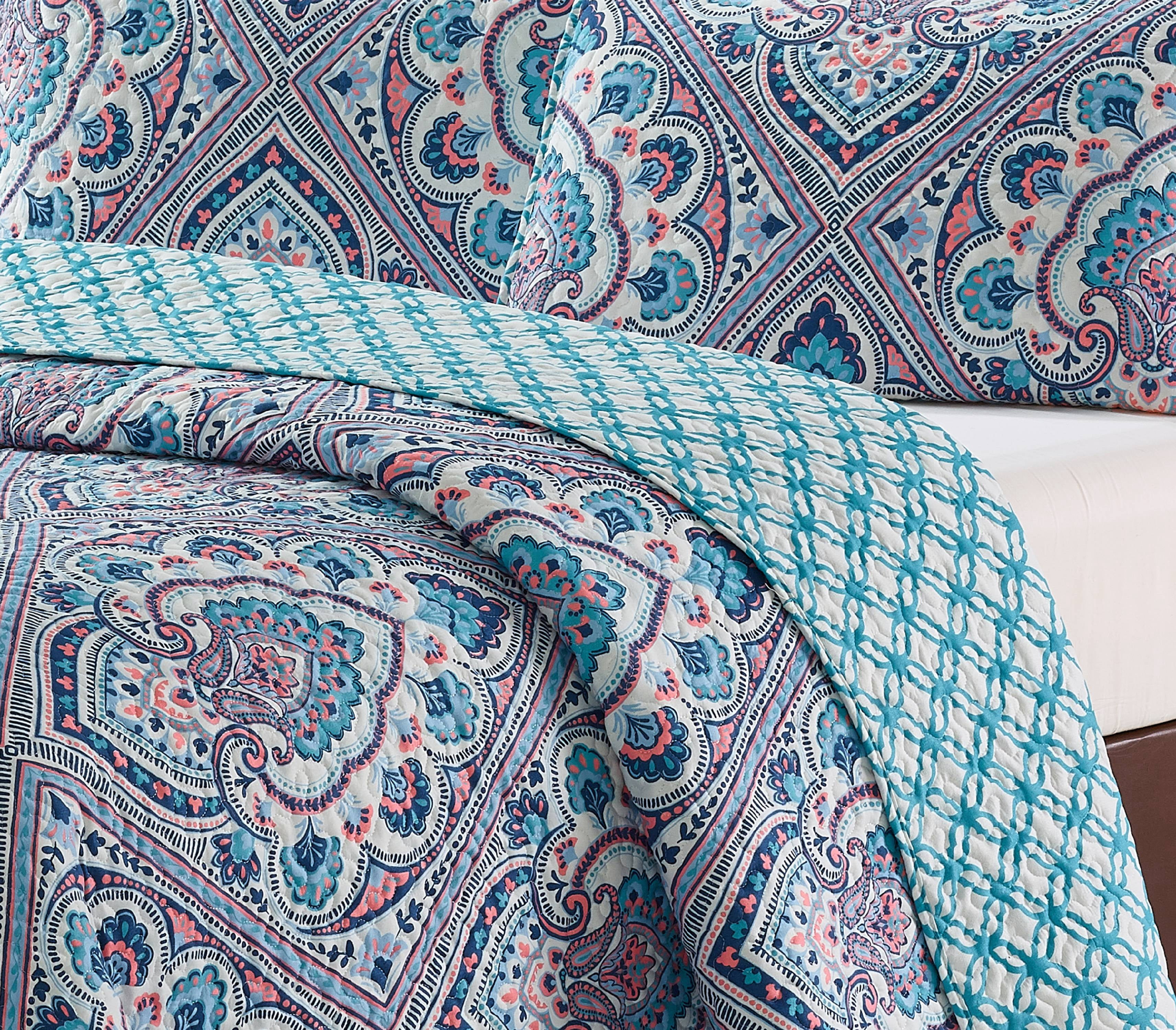 Harper Lane Paris 4-Pieces Blue Coral Quilt Bedding Sets, Twin