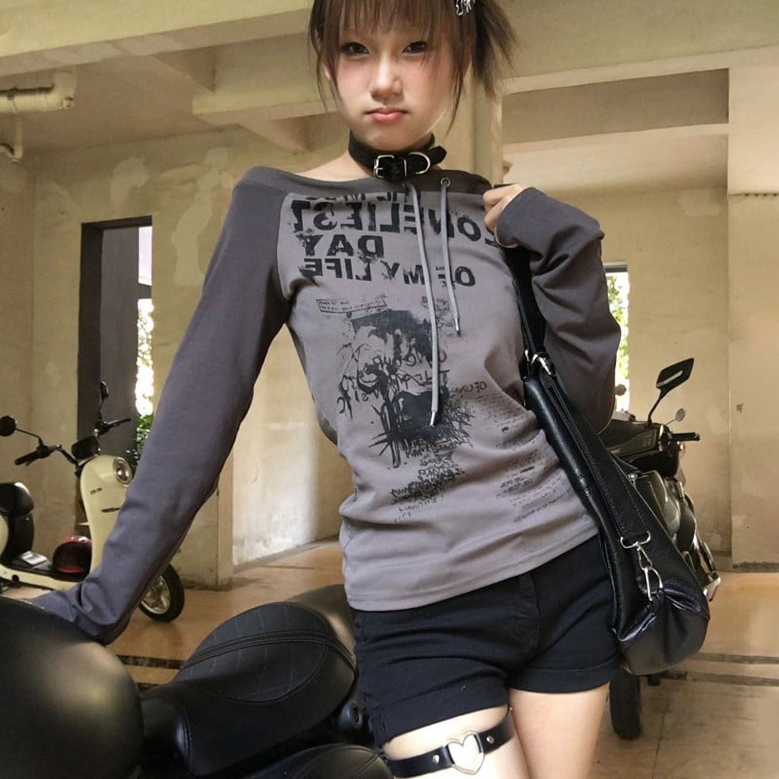 Karrram Japanese Y2k Off Shoulder T-shirt Grunge Aesthetics