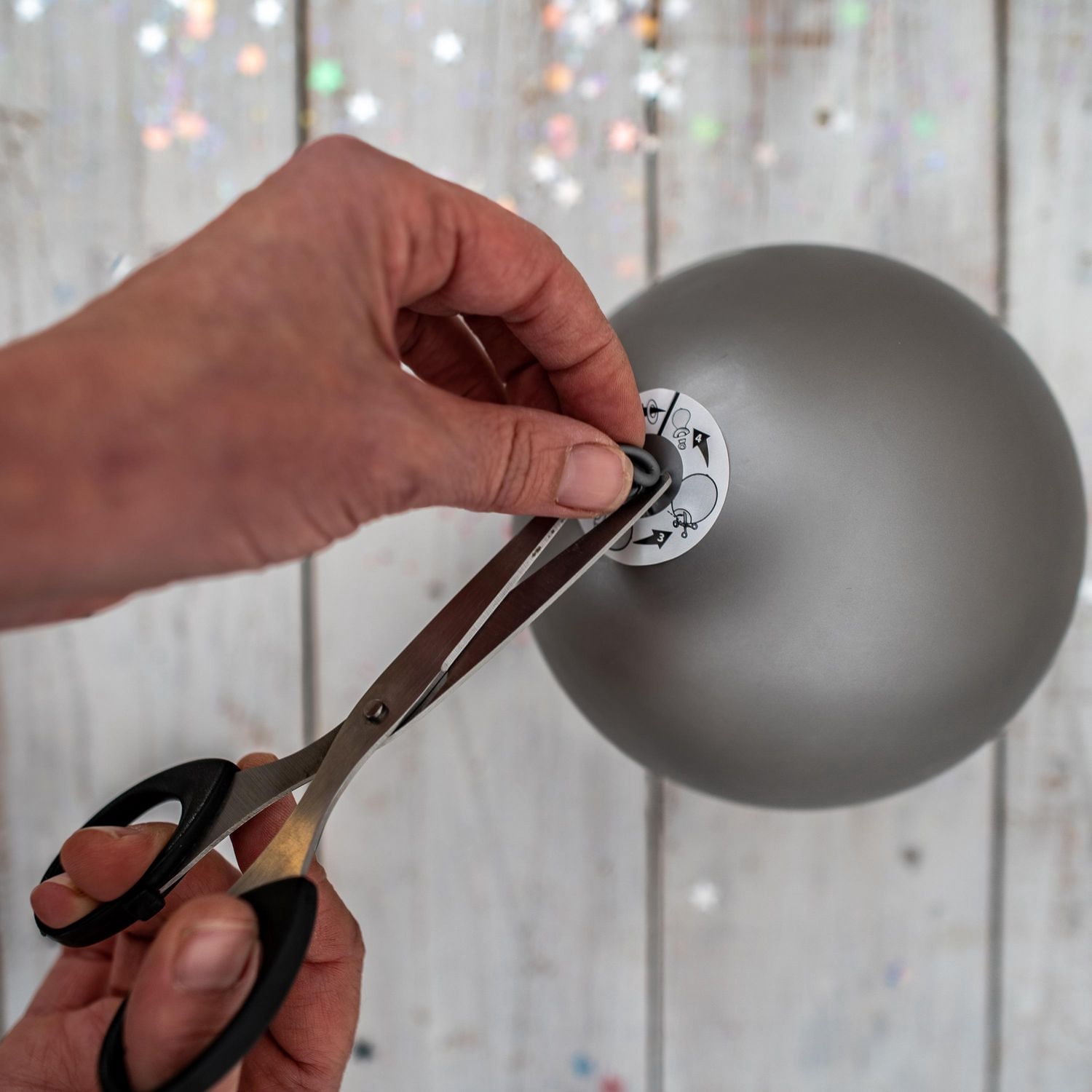 illooms Light Up LED Ballons Or, Argent et Blanc 50PK