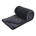 thumbnail image 2 of Cobija Suave Polar Frazada  Color Gris Oscuro Textura, 2 of 3