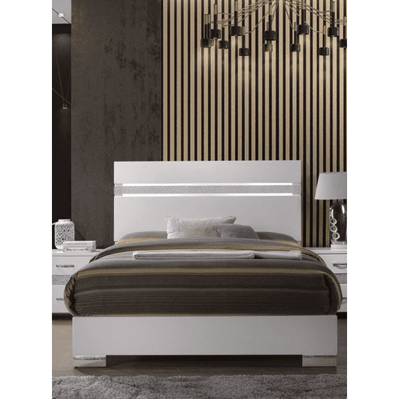 Newboti Naima II White High Gloss Finish Queen Bed 913025304429184