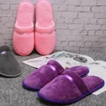 thumbnail image 5 of Pantuflas de vellón coral cálidas de invierno, pantuflas de felpa suave para viajes, hotel, antideslizantes, para uso en interiores y hogares, zapatos de piel para hombres y mujeres, 5 of 5