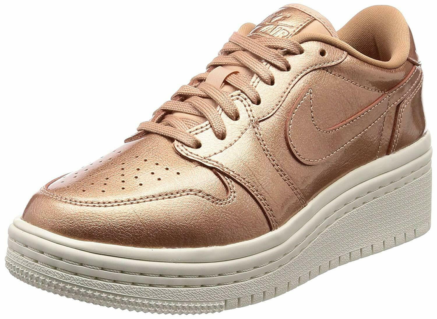 how much does a pair of jordan 1 weigh