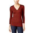 thumbnail image 1 of Camiseta básica con cuello en V para mujer de INC, roja, grande I-N-C Camiseta básica, 1 of 1