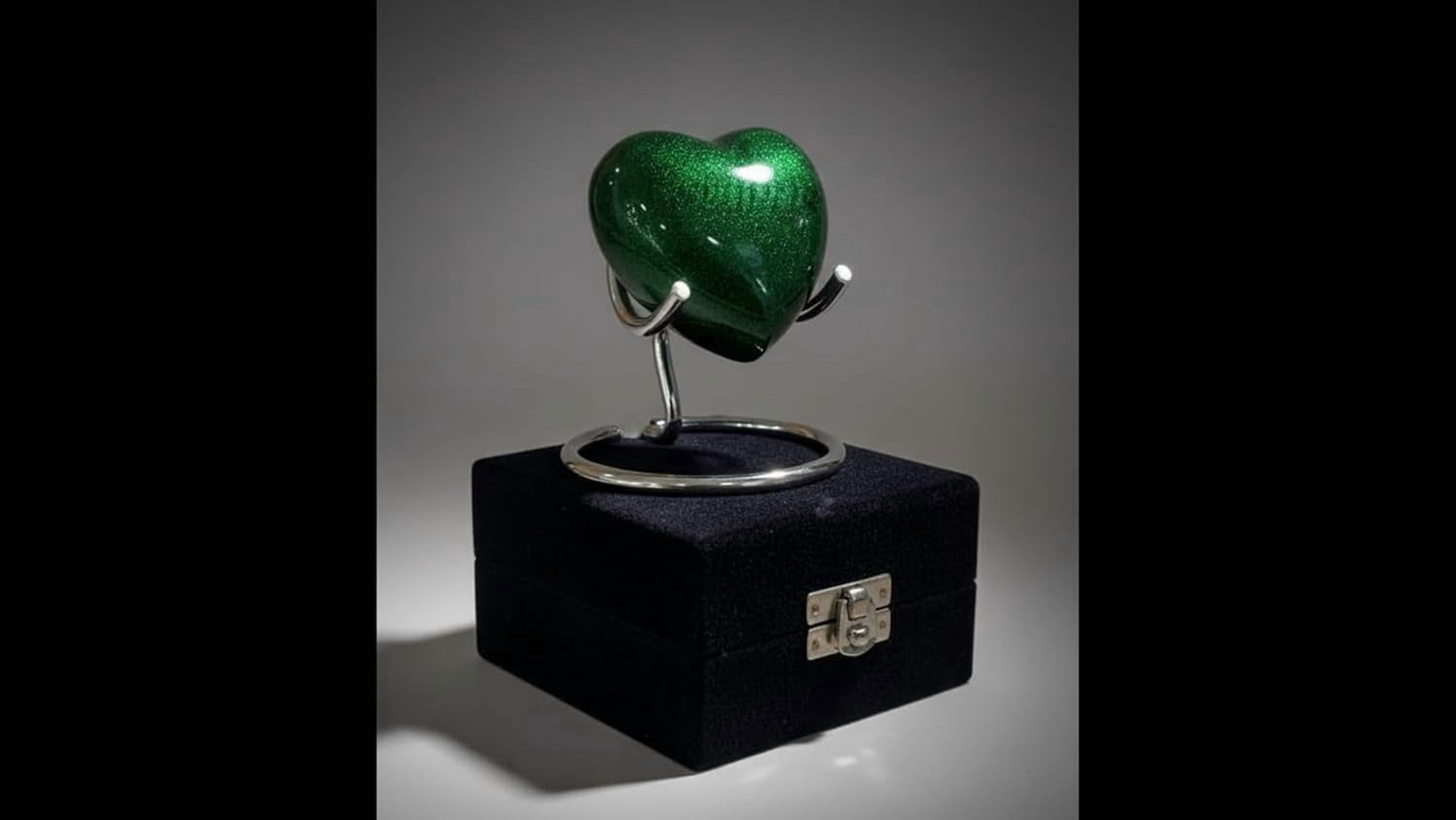 Brass Heart Forever Cremation Keepsake Urns for Human Ashes Beautiful Small Urns Green Color with Premium Case Handcrafted Cremation Urns for Ashes A Lasting Tribute to Your Loved One