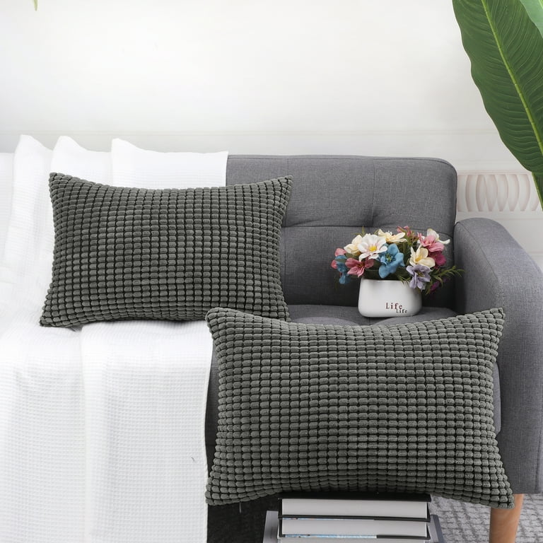 12 x 18 throw pillow 2025