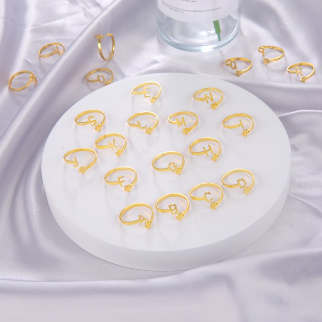 CJie Anillos de nombre inicial con flor y Margarita, anillo abierto de acero inoxidable, banda de boda para pareja, regalo de joyer铆a del alfabeto de moda, familia Bff