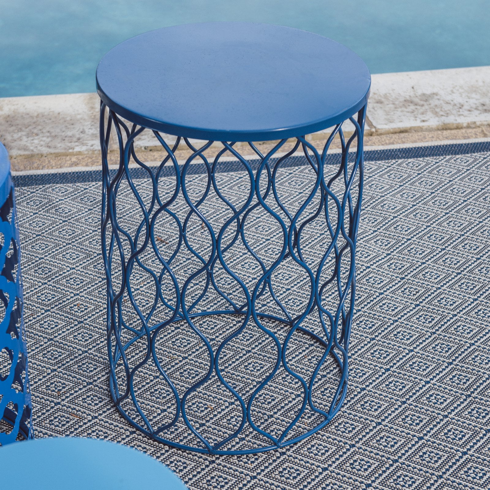 C Coast Ellery Round Metal Patio Side Tables Set Of 3 C Coast Ellery Round Metal Patio Side Tables Set Of 3 Com