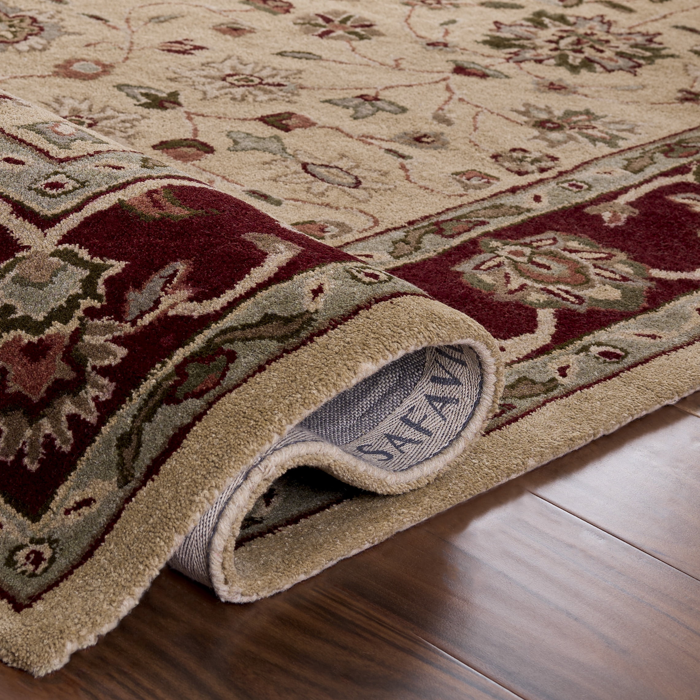 Safavieh Heritage Bernica Oriental Wool Runner Rug, Ivory/Red, 2'3" x 6'