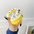 thumbnail image 4 of Funda Chick para Airpods Pro, Silicona Suave 3D Lindo Personaje Divertido con Llavero para Niños Adolescentes Niños Niñas - Amarillo-Amarillo- Sailing Electrónica, 4 of 5