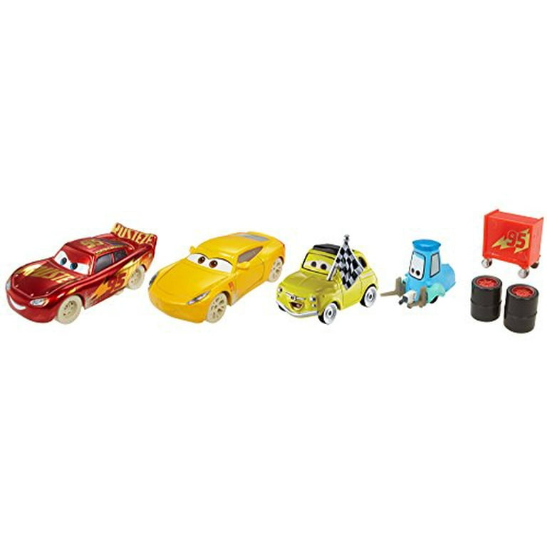カーズミニカー。Fireball Beach Race 4-Pack Disney Cars Cars 3 Fireball Beach Race Diecast Car 4-Pack