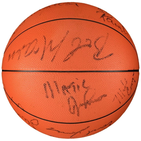 1984-85 Los Angeles Lakers NBA Champs Team Signed Vintage Basketball PSA DNA COA