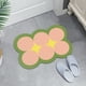 thumbnail image 4 of Alfombra de baño de diatomeas | Alfombra antideslizante súper absorbente de secado rápido | Alfombra de baño de goma lavable | Superficie dura antiolor | Fácil de limpiar | 1 paquete | Para baño, 4 of 5