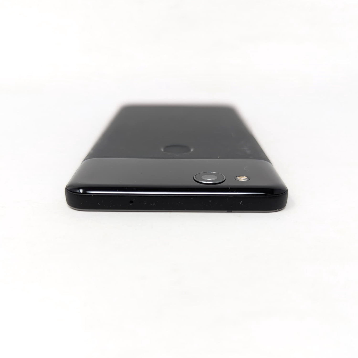 Google Pixel 2 64GB G011A Factory Unlocked 5" AMOLED Display 4GB RAM 12.2MP Smartphone - Just Black (Good)
