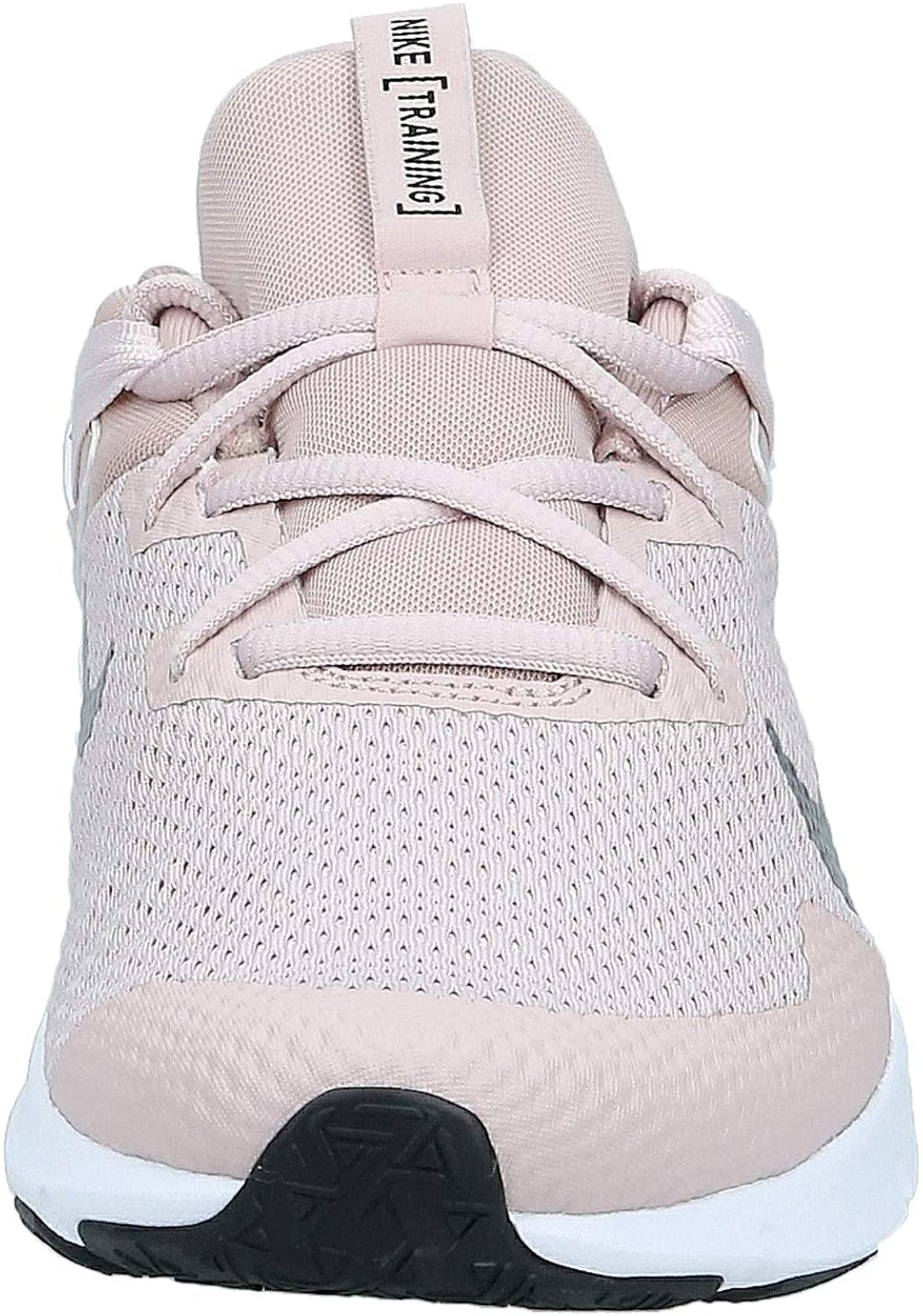 Nike Legend Essential Womens Casual 