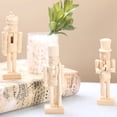 thumbnail image 4 of Adornos de muñecos navideños de madera de nogal de colores primarios para decoración de soldados, 4 of 4