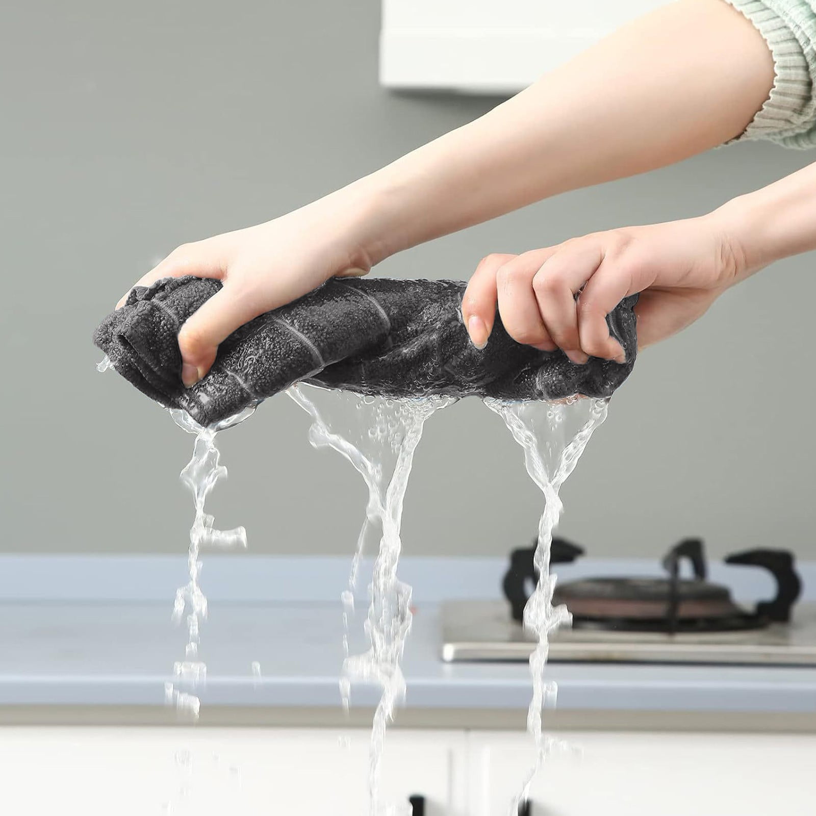 Premium Kitchen Towel and Dish Cloth Value Set: Highly Absorbent, Super Soft, Long-Lasting, Checked and Solid Hand Towels, Tea Towels, Bar Towels - 6 Pack(Black)