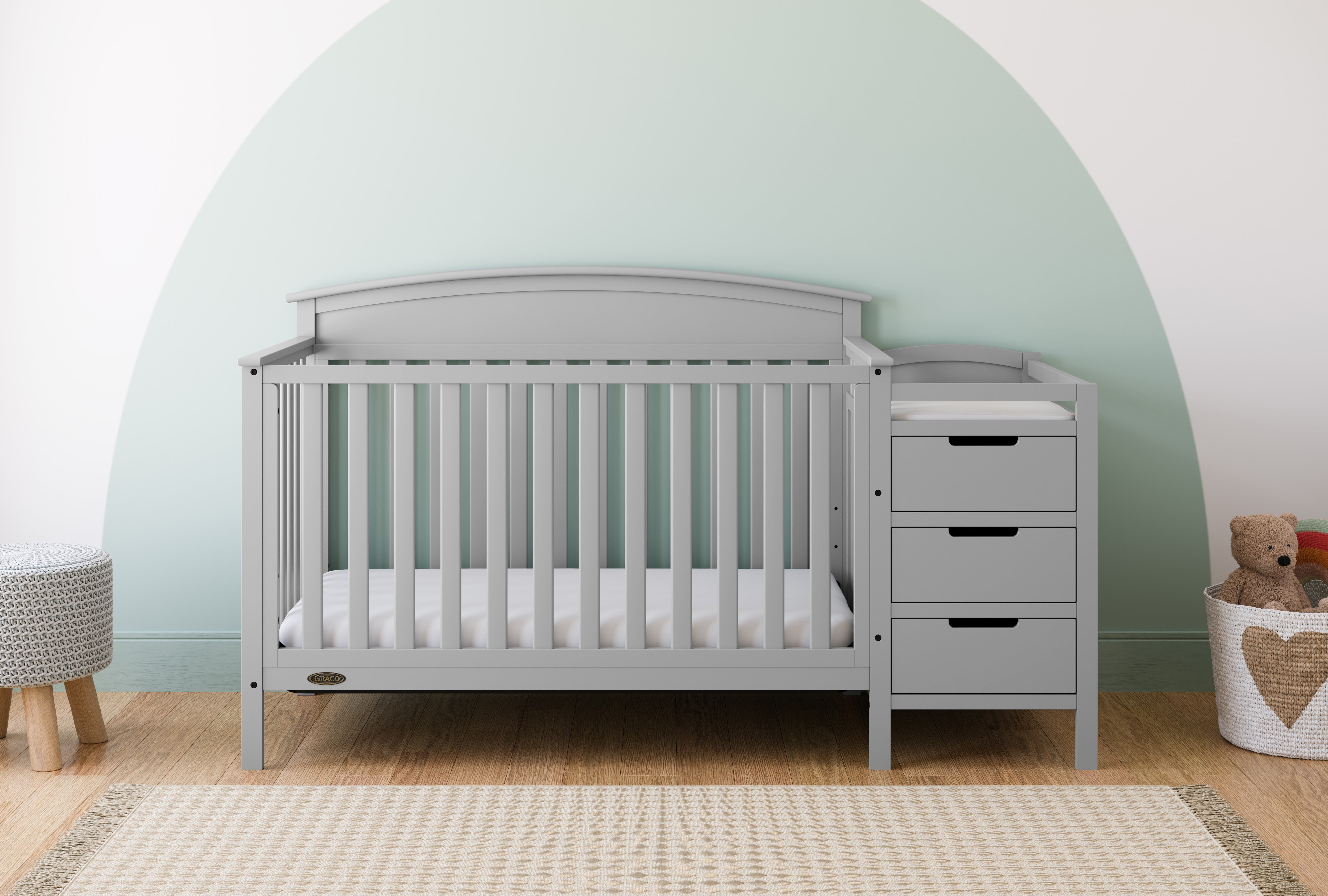 Sorelle Berkley 4-in-1 Convertible Crib with Changer and Drawers