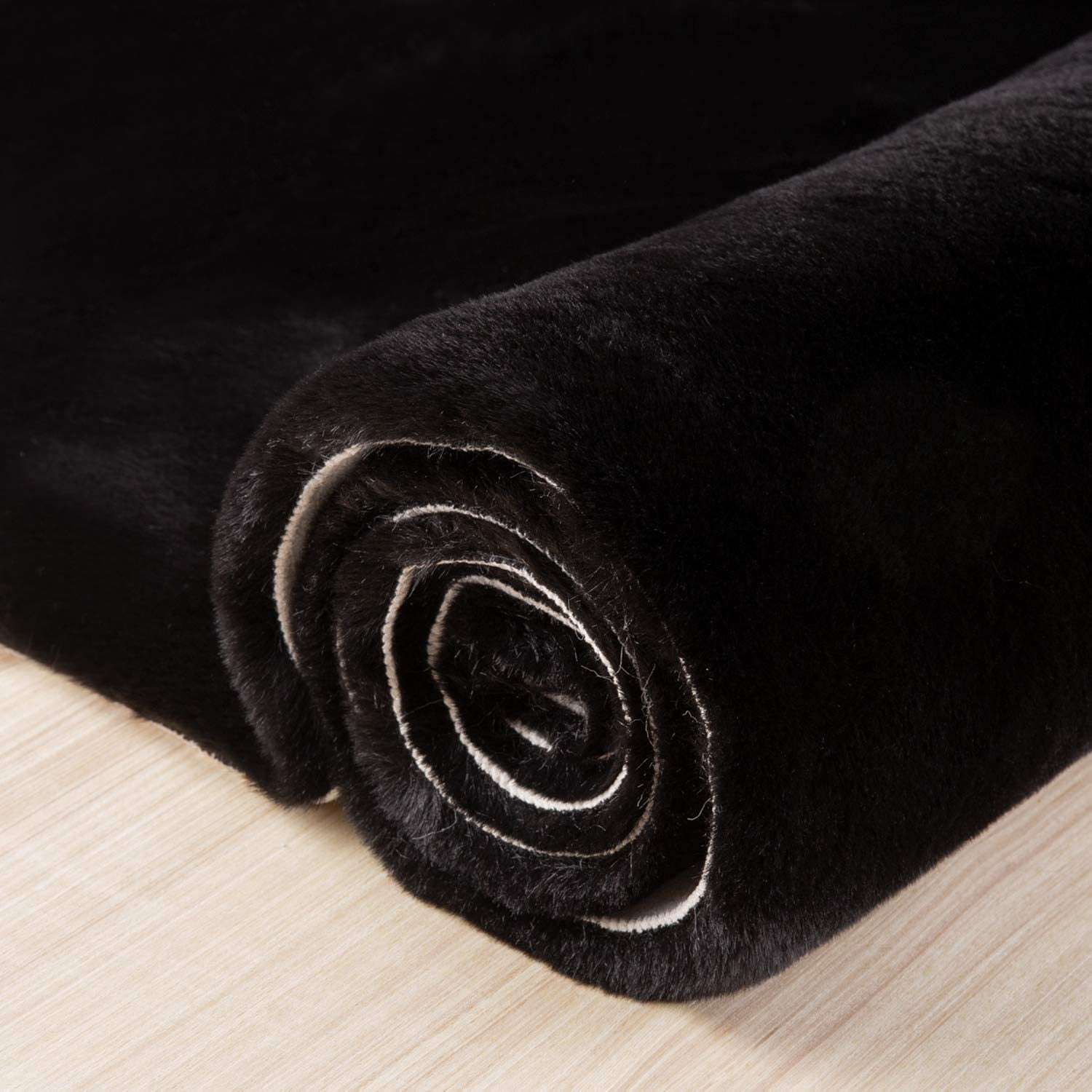 Latepis 8x10 Faux Fur Rug, Area Rug, Faux Rabbit fur Rug for Living Room, Fluffy Washable Faux fox fur Rug for Bedroom, Nursery, Furry Sheepskin Rug, Large Rug, Black Fur Rug, Rectangle