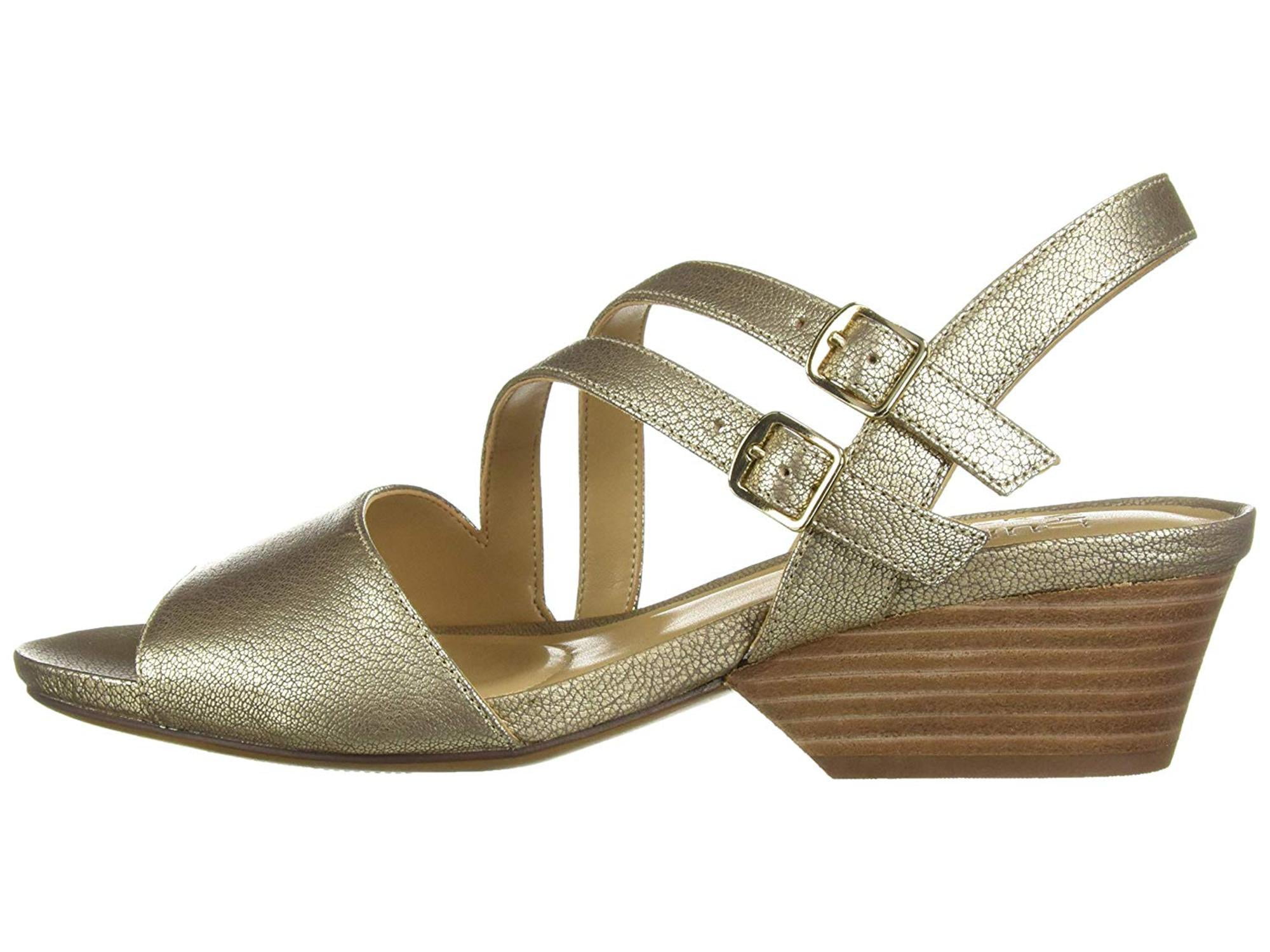 naturalizer gigi sandals