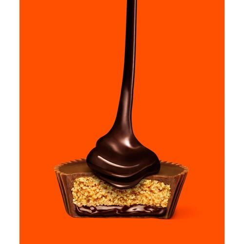 Reeses Big Cup Chocolate Lava Milk Chocolate Peanut Butter Cups, Candy Packs, 1.4 Oz (16 Count) Packaging May Vary
