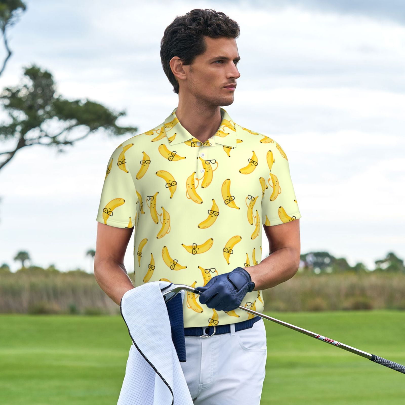 Honeii Bananas Print Polo Shirt, A Classic Short-Sleeved, Button